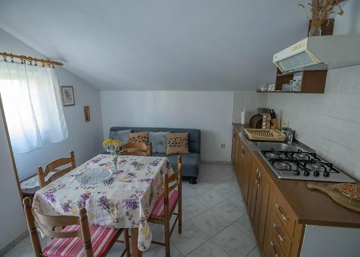 Apartman With A Parking Space Losinj, Losinj - 20594 *