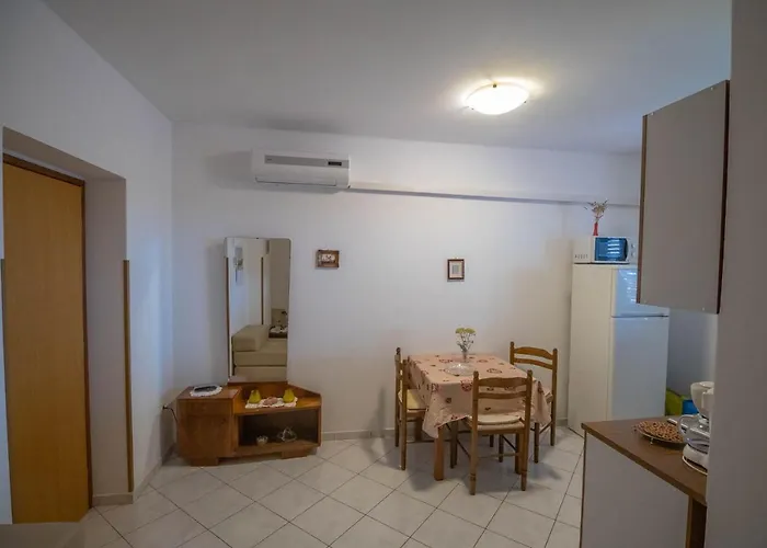 アパート With A Parking Space Losinj, Losinj - 20594 *