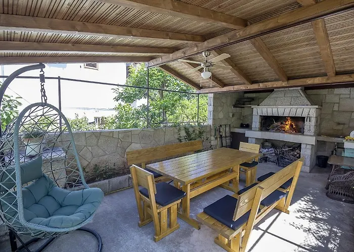 アパート With A Parking Space Losinj, Losinj - 20594